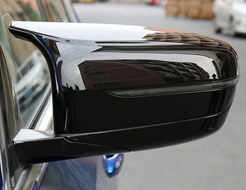 Накладки на зеркала BMW G20 / G30 / G32 / G11 / G12 М стиль черный глянец тюнинг фото