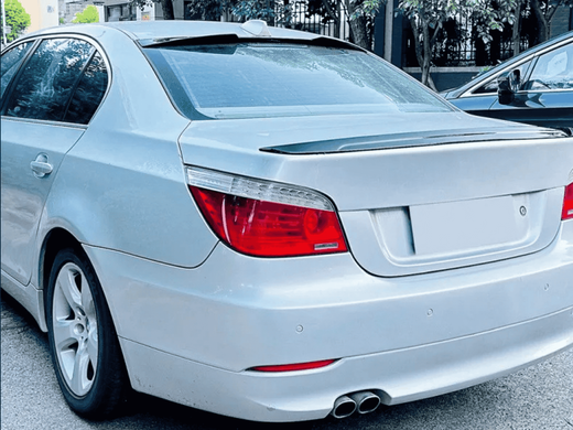 Бленда BMW E60 стиль M4 черный глянцевый (ABS-пластик) тюнинг фото