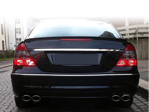 Центральный стоп-сигнал Mercedes-Benz E-Class W211 (2003-2006) красный тюнинг фото