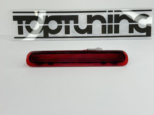Центральный стоп-сигнал на Toyota Hilux Vigo (04-15 г.в.) тюнинг фото