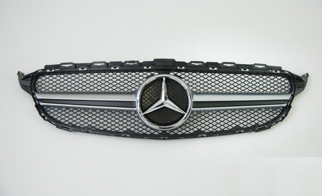 Решетка радиатора Mercedes W205 черный + хром (14-18 г.в.) тюнинг фото