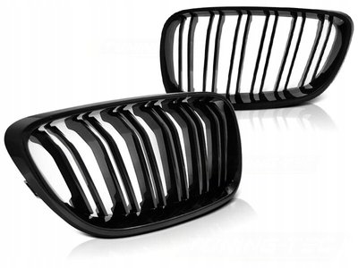 Решетка радиатора BMW F22/F23 стиль М2, черная, глянцевая тюнинг фото