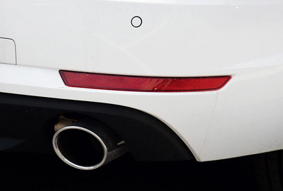 Стоп-сигналы на Audi A4 B9 красные тюнинг фото