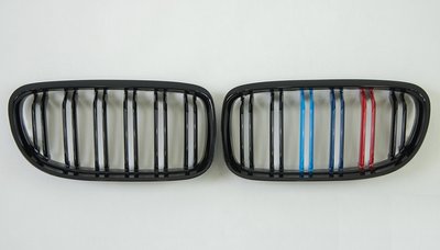 Решетка радиатора BMW E90 / E91 черная, глянцевая, триколор (09-11 г.в.) тюнинг фото