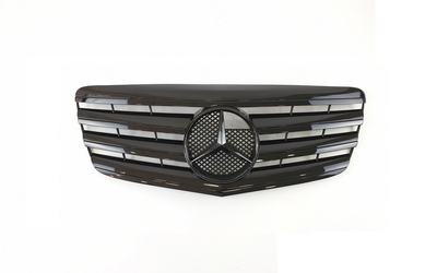 Решетка радиатора Mercedes W211 стиль CL, черный глянец (06-09 г.в.) тюнинг фото