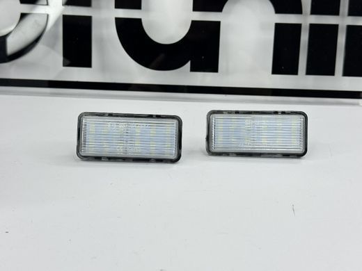Підсвічування номера Тойота Ленд Крузер 100/120/200, Лексус LX 470 / LX 570 / GX 470 тюнінг фото