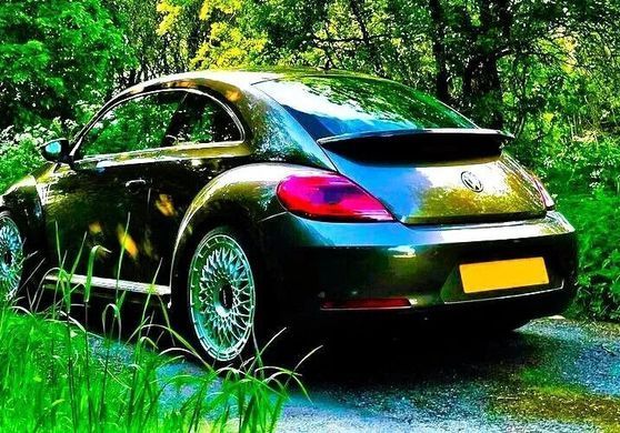 Cпойлер багажника Volkswagen Beetle чорний глянець (12-18 р.в.) тюнінг фото