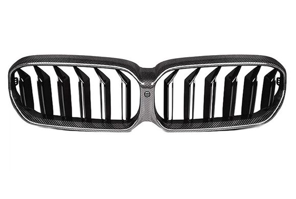 Решетка радиатора BMW G30 / G31 LCI стиль M черная + рамка под карбон (20-22 г.в.) тюнинг фото