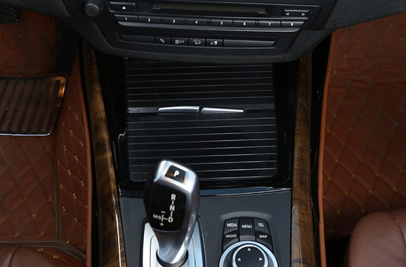 Накладка підстаканника BMW X5 E70 / X6 E71 чорний глянець тюнінг фото