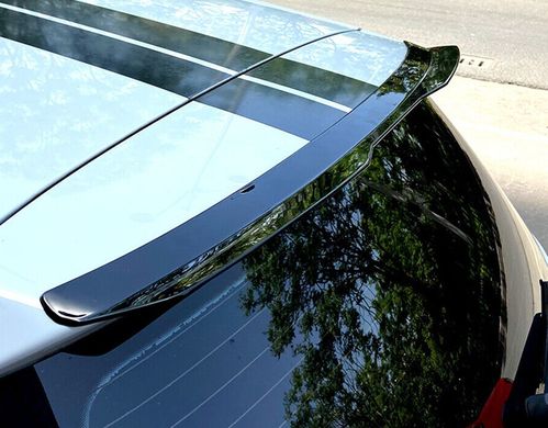 Спойлер багажника VW Golf 7 Hatchback стиль R-line черный глянцевый ABS-пластик тюнинг фото