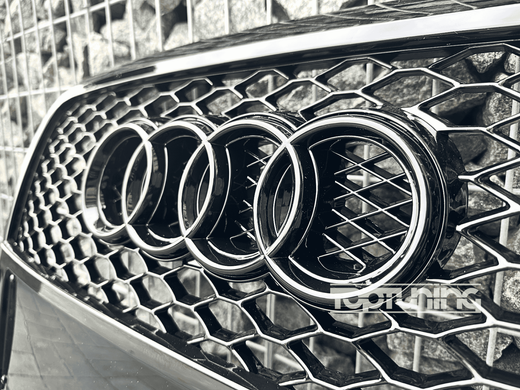 Решетка радиатора Ауди A6 C6 стиль RS6, черная глянцевая (04-11 г.в.) тюнинг фото