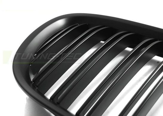 Решетка радиатора (ноздри) BMW F01 с двойными ребрами тюнинг фото