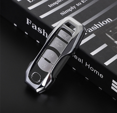 Чехол протектор на брелок для Mazda черный тюнинг фото
