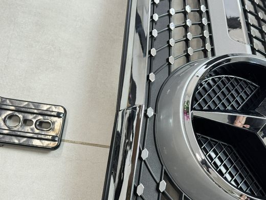 УЦІНКА Решітка радіатора MERCEDES W212 Diamond Chrome (09-13 р.в.) тюнінг фото