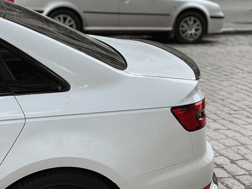 Спойлер на Audi A4 B9 стиль S4 чорний глянсовий ABS-пластик тюнінг фото