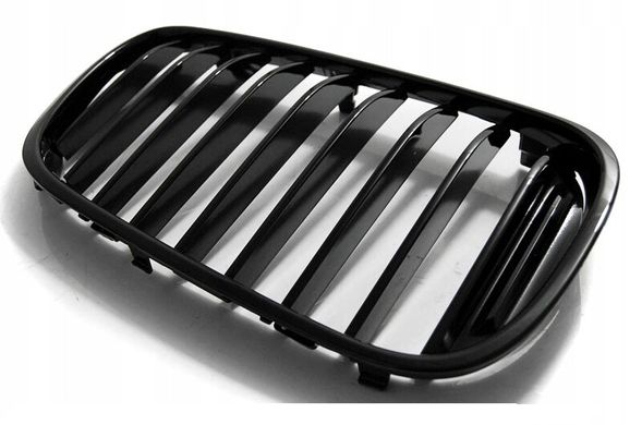 Решетка радиатора (ноздри) BMW 7 G11 / G12 черная глянцевая (15-19 г.в.) тюнинг фото