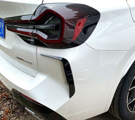 Бічні накладки заднього бампера BMW X3 G01 (2022-...) тюнінг фото