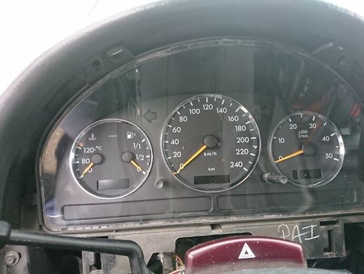 Кільця в щиток приладів Mercedes Benz W163 ML тюнінг фото