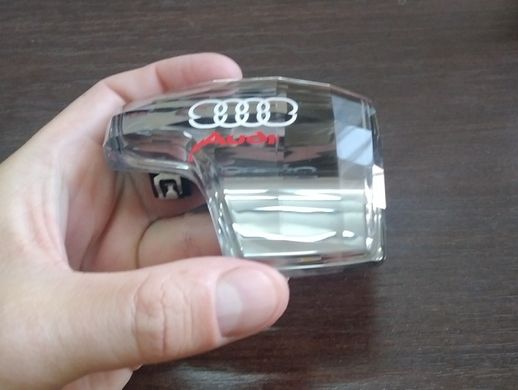 Ручка перемикання передач Audi A4 B9 A5 Q5 Q7 кришталь логотип Audi тюнінг фото