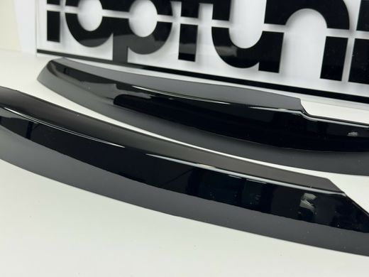 Накладки на фари, вії VW Touran II чорний глянець АБС (10-15 р.в.) тюнінг фото