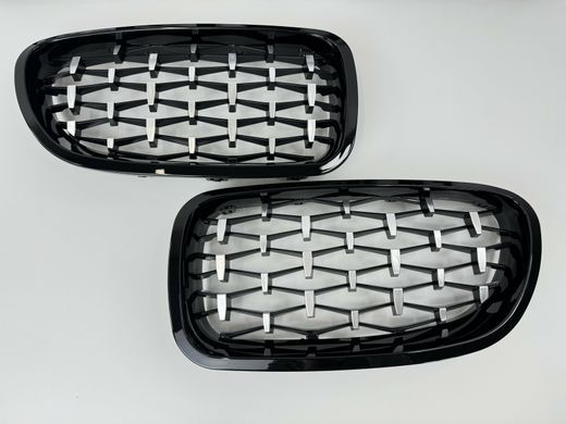 Решетка радиатора, ноздри на БМВ F10/F11 Diamond Style (10-17 г.в.) тюнинг фото