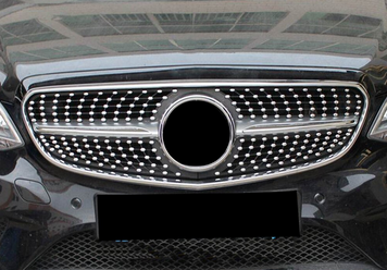 Решітка радіатора на MERCEDES W212 в стилі Diamond хром (14-16 р.в.) тюнінг фото