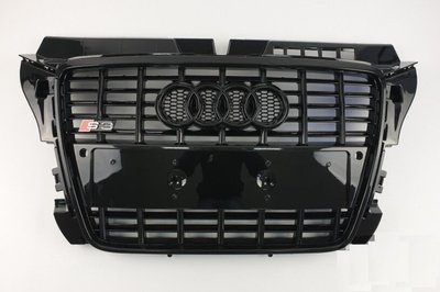 Решетка радиатора Audi A3 8P, стиль S3 черный глянец (08-12 г.в.) тюнинг фото