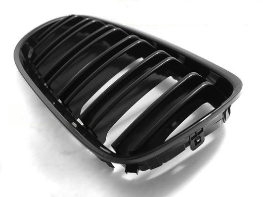 Решітка радіатора BMW E90 / E91 в стилі М чорна глянсова (09-11 р.в.) тюнінг фото