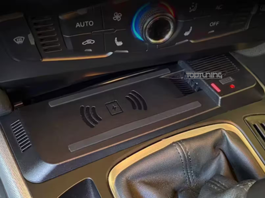 Бездротовий чарджер для Audi A4 A5 S5 RS5 тюнінг фото