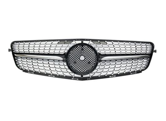 Решітка радіатора на Мерседес W204 в стилі Diamond тюнінг фото
