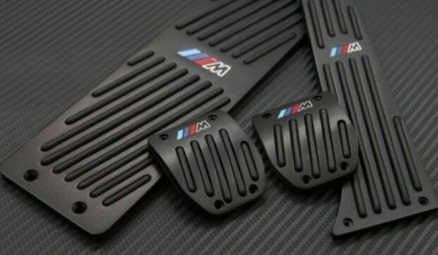 Накладки на педалі BMW з логотипом "М", темні, механіка тюнінг фото