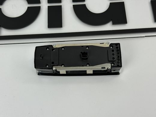 Блок кнопок склопідйомника Mercedes W204/W212 без складання дзеркал тюнінг фото