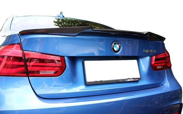 Спойлер багажника BMW F30 стиль M4 в кольорі карбон тюнінг фото