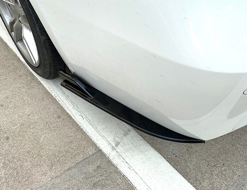 Бічні накладки заднього бампера BMW 3 серії F30 тюнінг фото