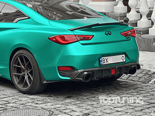 Накладка заднього бампера Infinity Q60 CV37 (2017-2022) зі стоп сигналом тюнінг фото