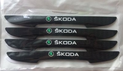 Защитные резиновые накладки на кузов Skoda тюнинг фото