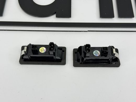 Подсветка номера BMW E90/E91/E92/E93/E39/E60/E61/E70/E71/E82/E88 тюнинг фото