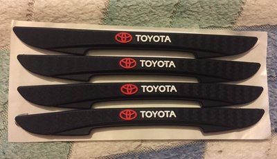Защитные резиновые накладки на кузов Toyota тюнинг фото
