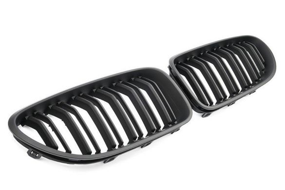 Решетка радиатора (ноздри) BMW 6 серии F06 черная, матовая тюнинг фото