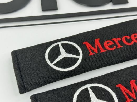 Накладки (чохли) для ременя безпеки логотип Mercedes тюнінг фото