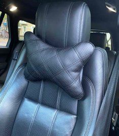 Автомобільна подушка для шиї тюнінг фото