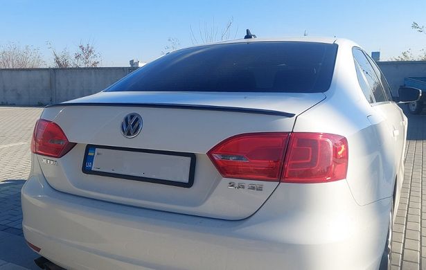 Спойлер багажника Volkswagen Jetta 6 (ABS-пластик) тюнинг фото