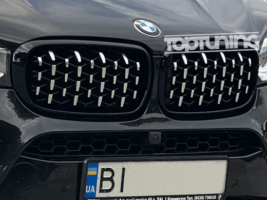 Решетка радиатора на BMW X5 F15 / X6 F16 стиль Diamond Silver-Black тюнинг фото