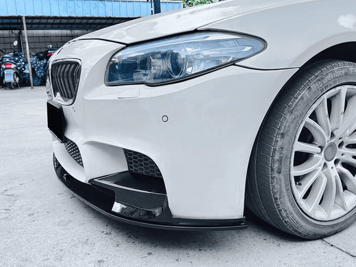 Накладка переднього бампера БМВ F10 / F11 M5 (2011-2017) ABS-пластик тюнінг фото