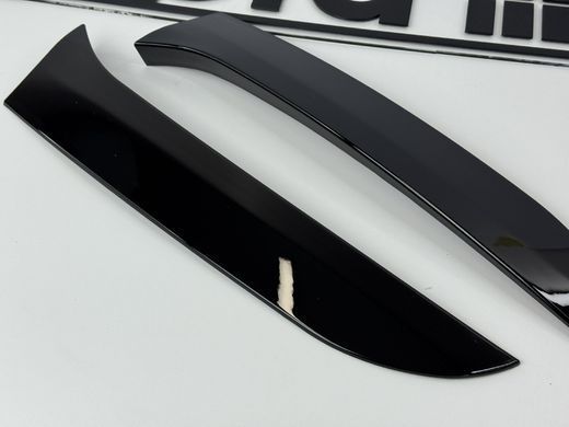 Боковые спойлера на заднее стекло Volkswagen Golf 5,6 универсал тюнинг фото