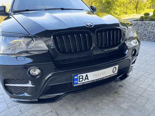 Решетка радиатора БМВ X5 Е70, X6 E71 черный глянец, стиль М тюнинг фото