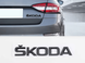 Наклейка-логотип 3D на багажник Skoda чорний глянець тюнінг фото