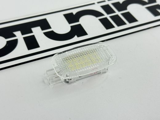 Підсвічування салона и багажника (LED) Mercedes W169 W245 W204 W216 W212 C207 W463 X164 тюнінг фото