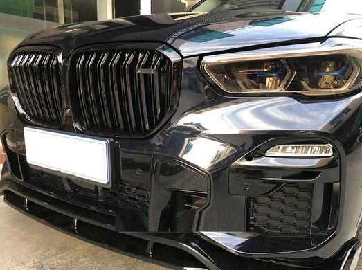 Решітка радіатора на BMW X5 G05 стиль M (19-22 р.в.) тюнінг фото