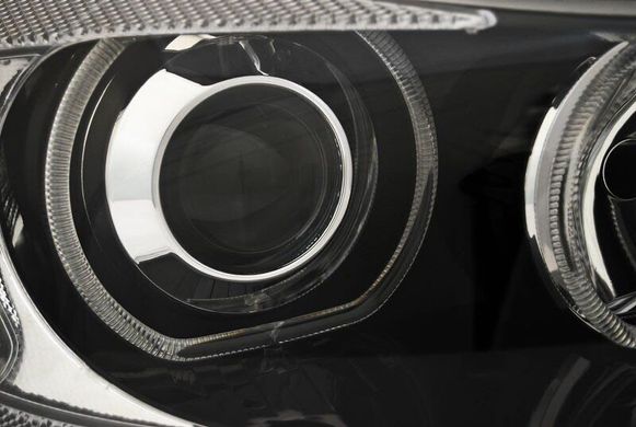Оптика передняя, фары на BMW E90 (05-08 г.в.) тюнинг фото